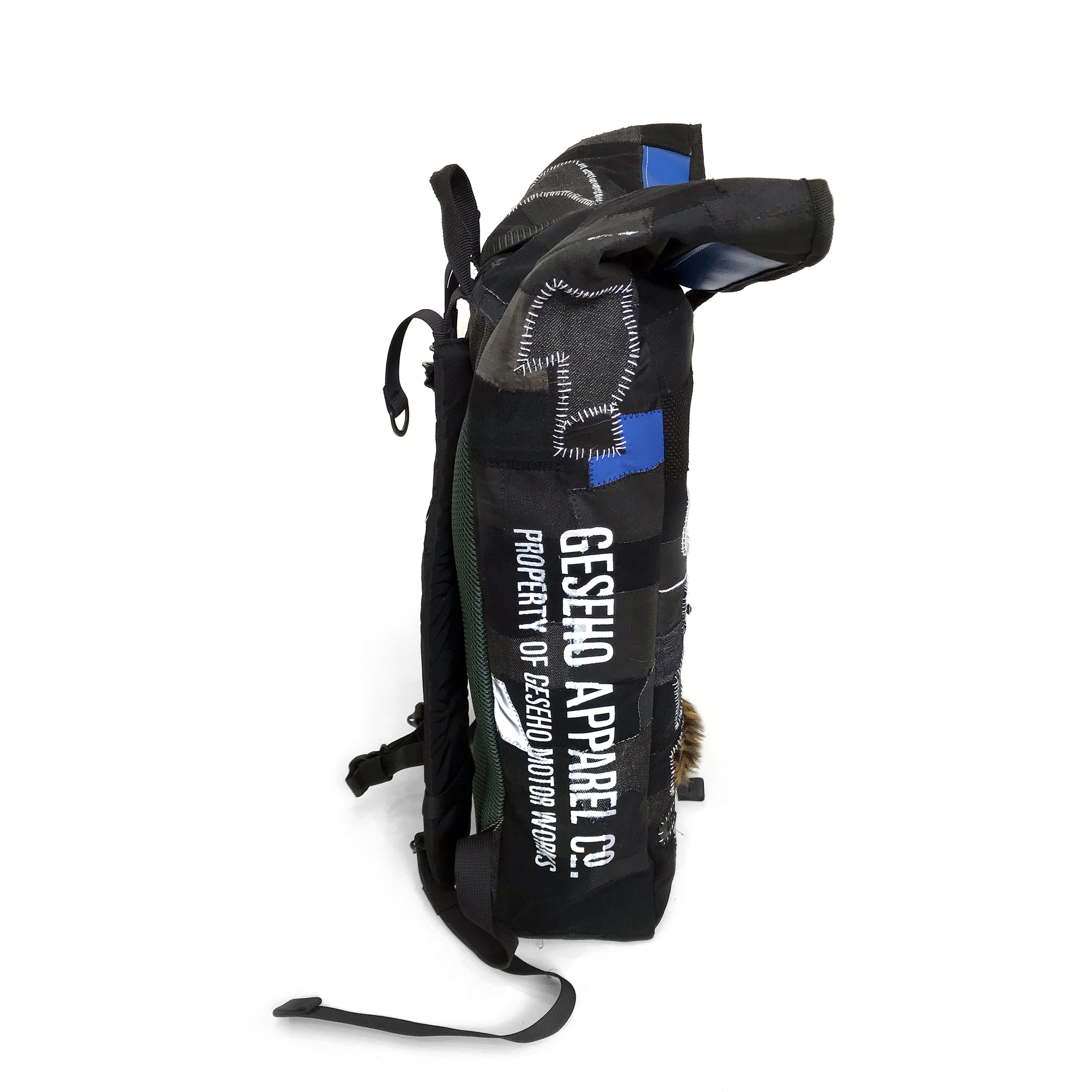 C&SOWOL26 Messenger Backpack - Image 3