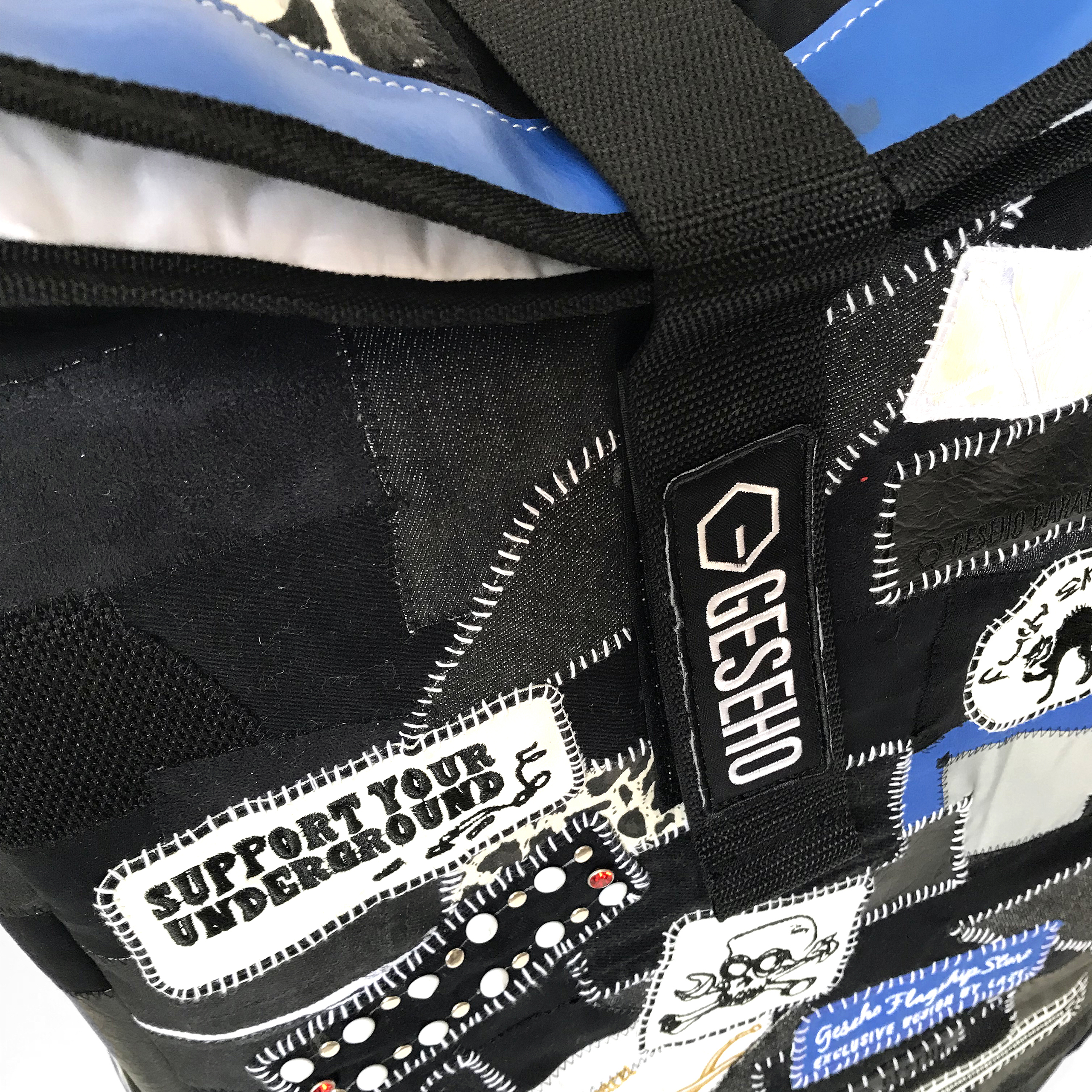 C&SOWOL26 Messenger Backpack - Image 5