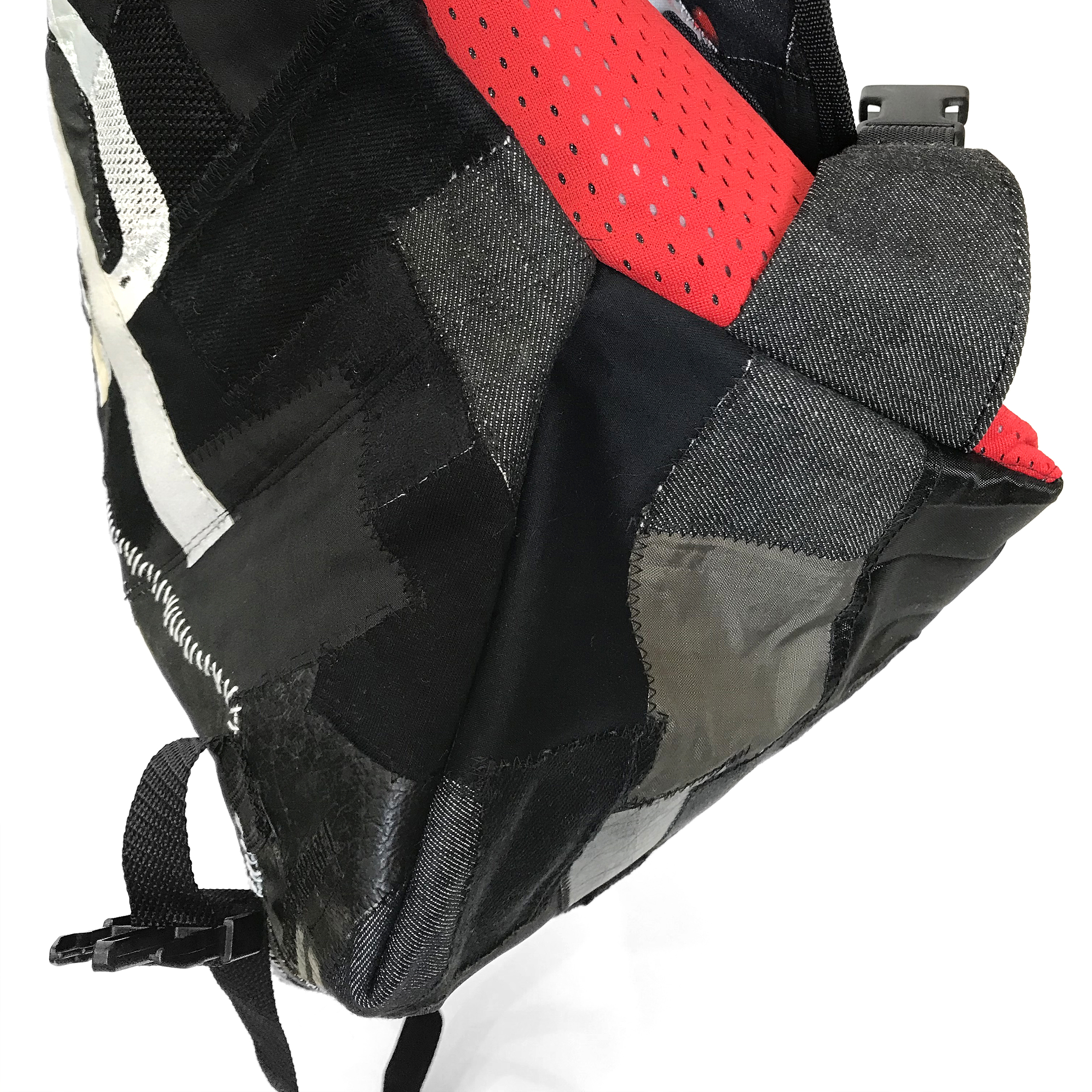 C&SOWOL26 Messenger Bag - Image 5