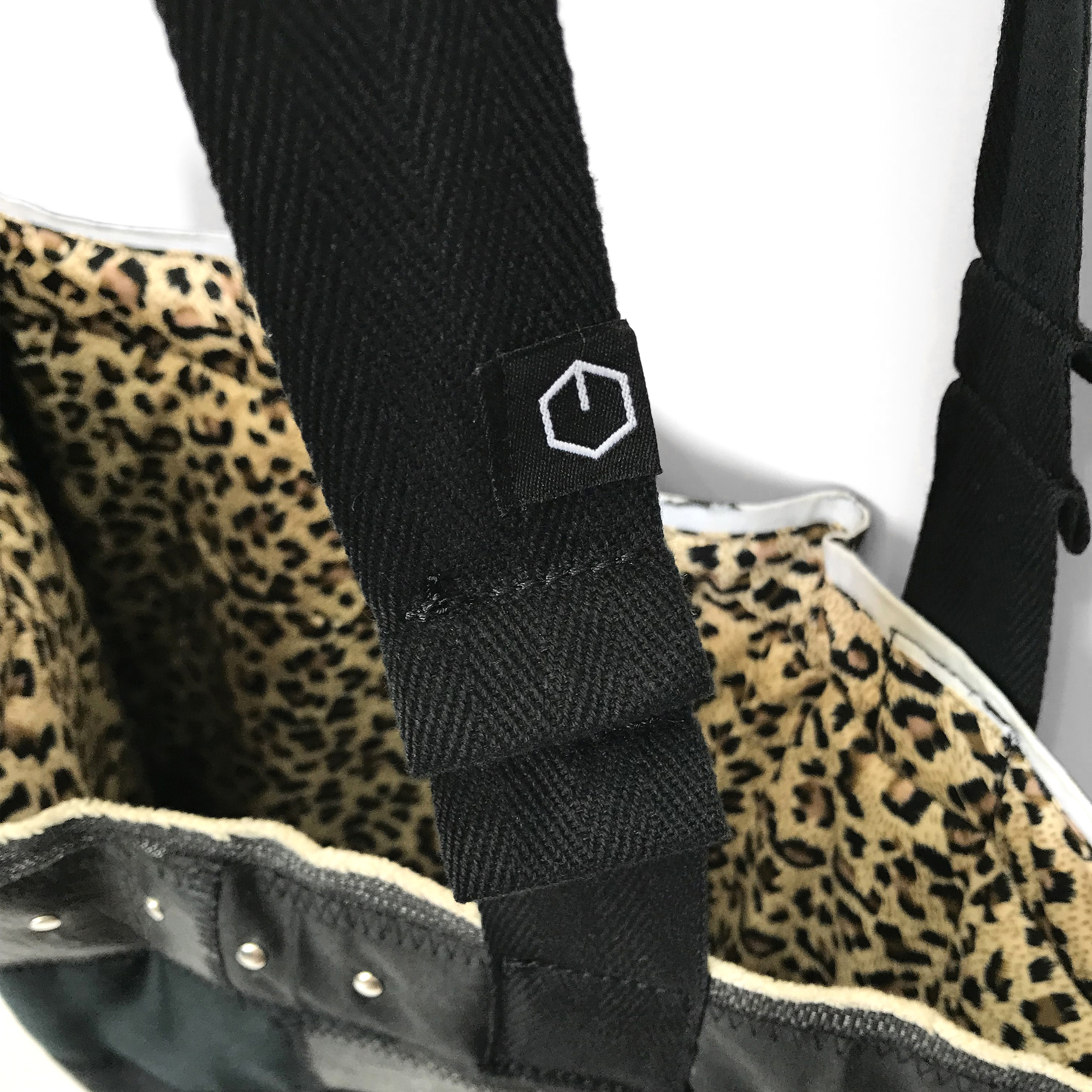 C&SOWOL26 Tote Bag - Image 5