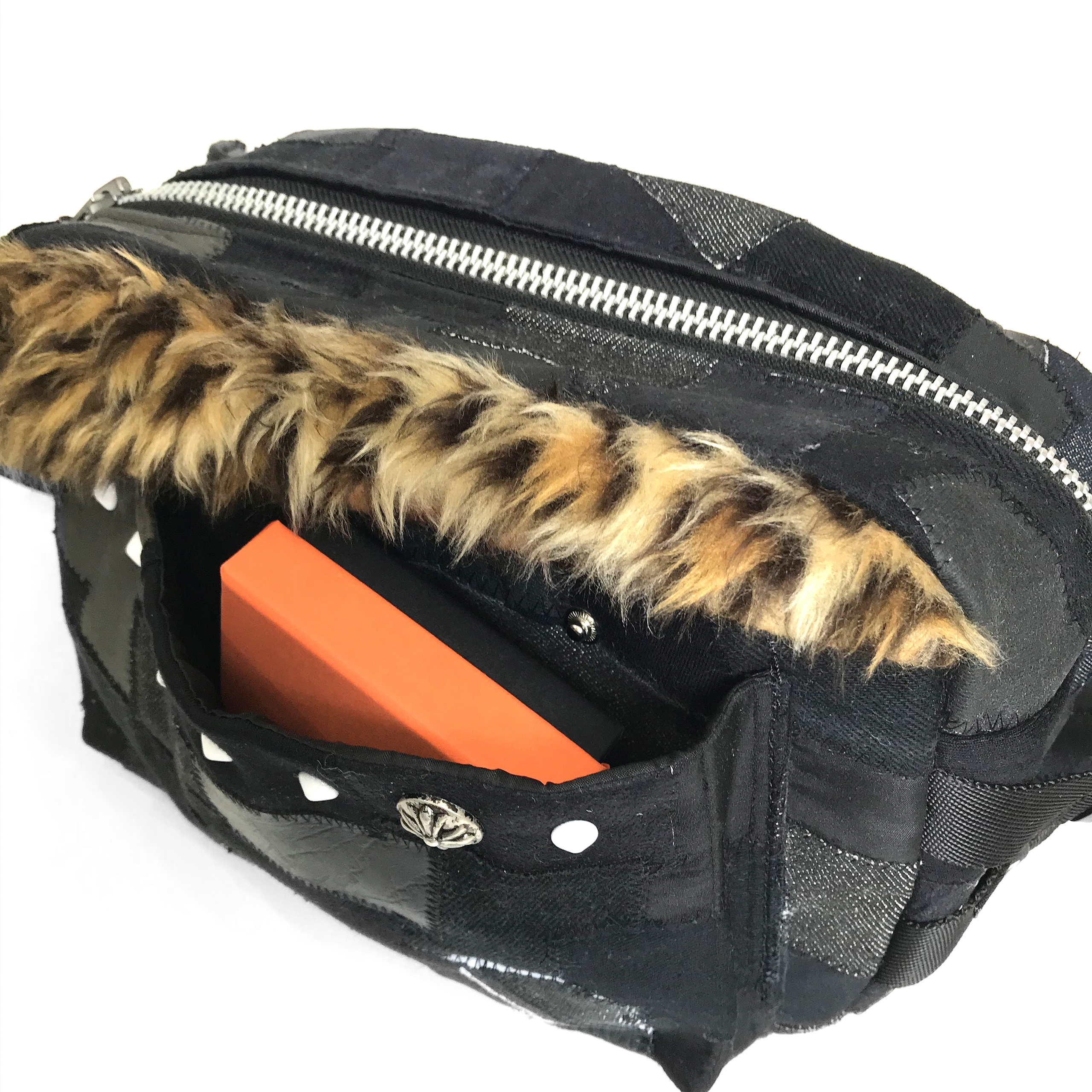 C&SOWOL26 Waist Bag - Image 3